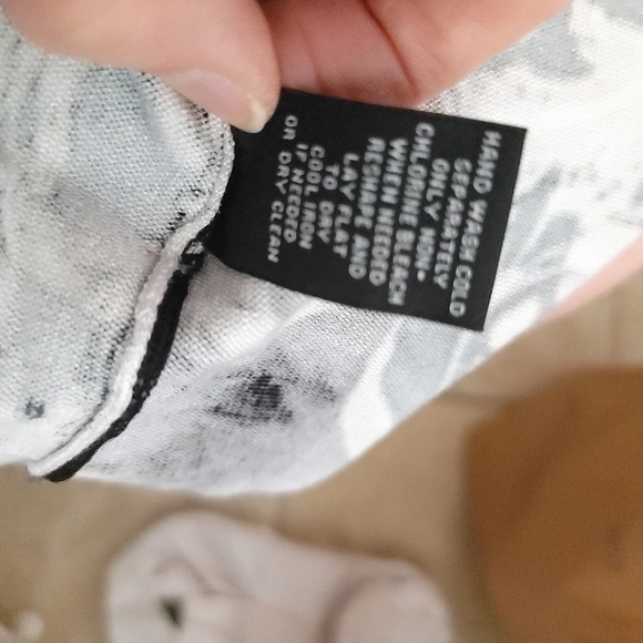 NWT Premise Black Multi Color Lightweight Button Cardigan Size 0X   Plus… - Picture 9 of 9